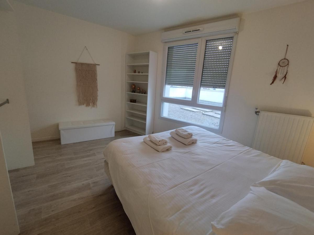 Saint Denis Appartement 2 Chambres Avec Parking מראה חיצוני תמונה
